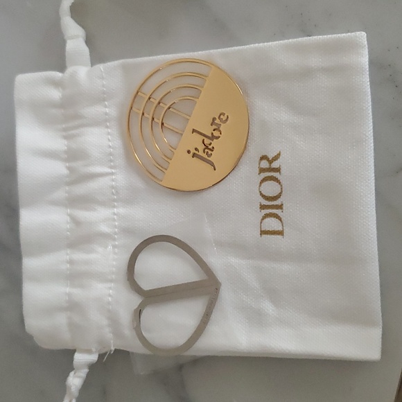 New never used DIOR bookmark bundle Christian Dior Paris Heart & J'adore gold - Picture 7 of 9